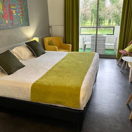 Hotel Du Golf Saint-Laurent Ploemel Bagian luar foto